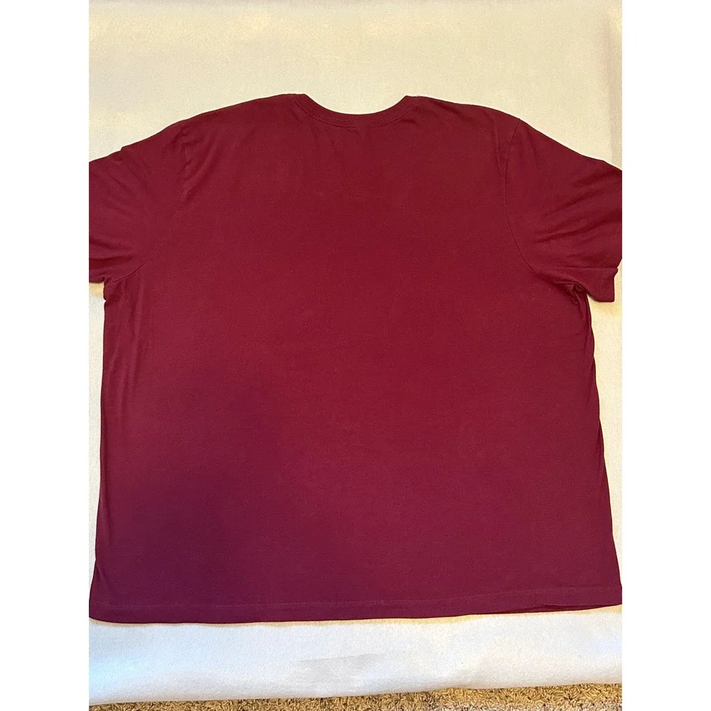 Nike Mens 3XL T-Shirt Burgundy Maroon White Swoosh Graphic Short Sleeve Tee